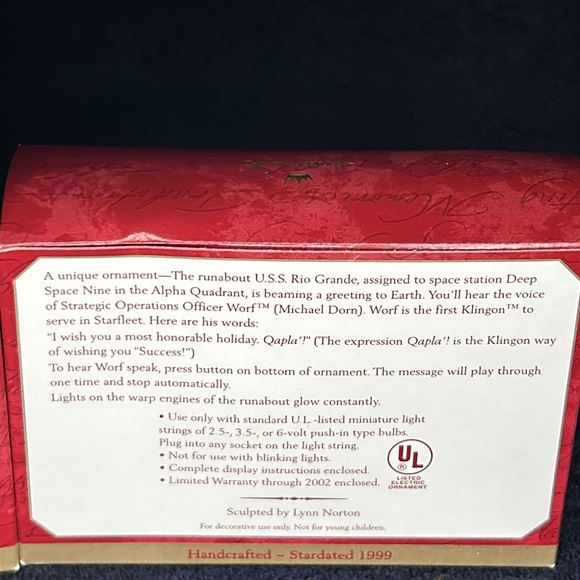 Star Trek ‘Deep Space Nine’ Two vintage lighted Hallmark ornaments. Voice/lights - Picture 4 of 10